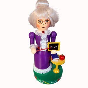 Nutcracker Village School Teacher Figurine Wooden VTG 2001 Christmas Holiday Dec
